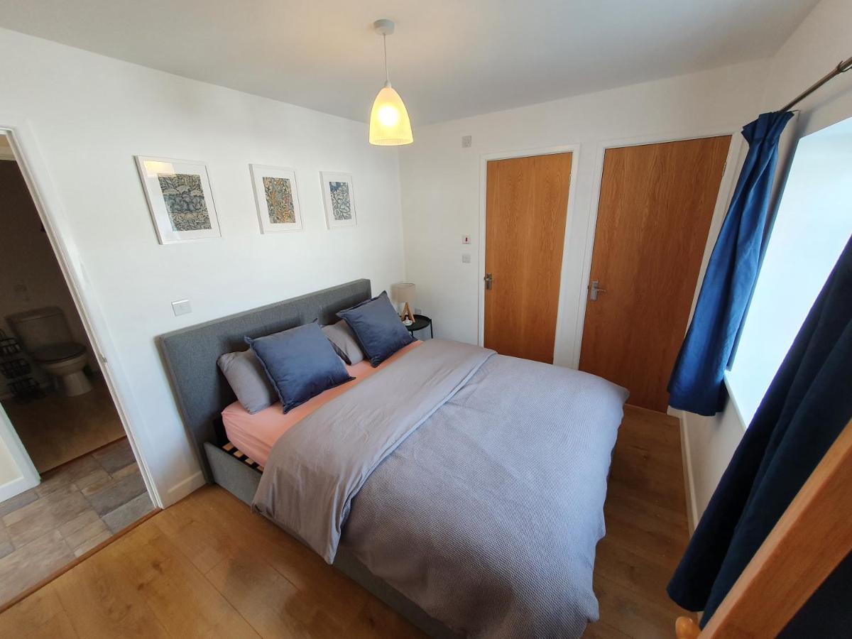 Beautiful 2 Bedroom Guest House With Private Pool In Lacock, Wiltshire Exterior foto